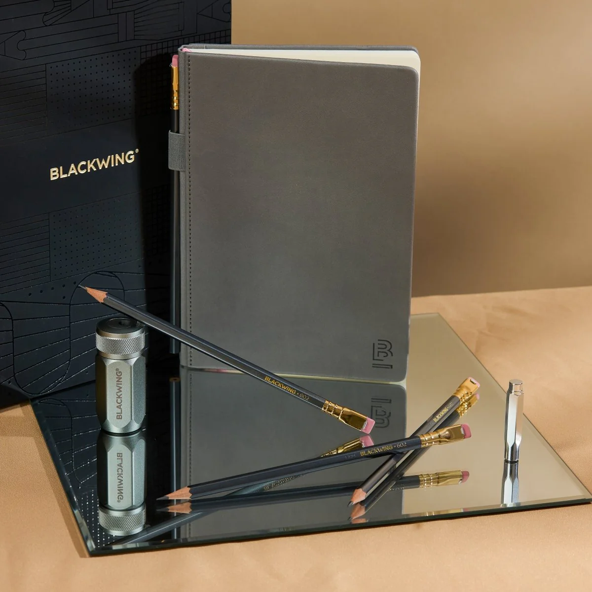 Blackwing 602 Notebook Essentials Set - Image 4