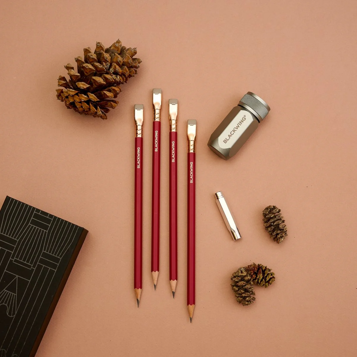 Blackwing Matte Red Pencil Essentials Set - Image 3