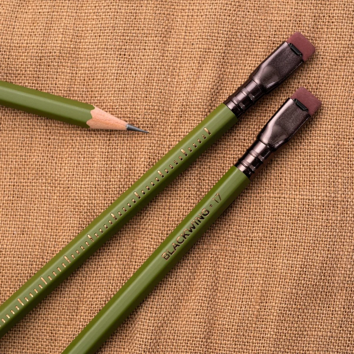 Blackwing Volume 17 (Set of 12) - Image 2