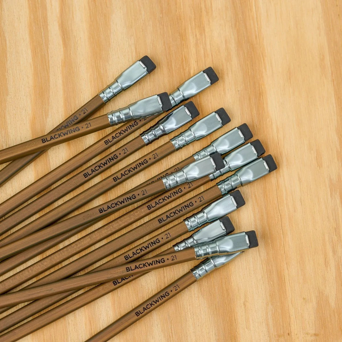 Blackwing Volume 21 - Set of 12 - Image 5
