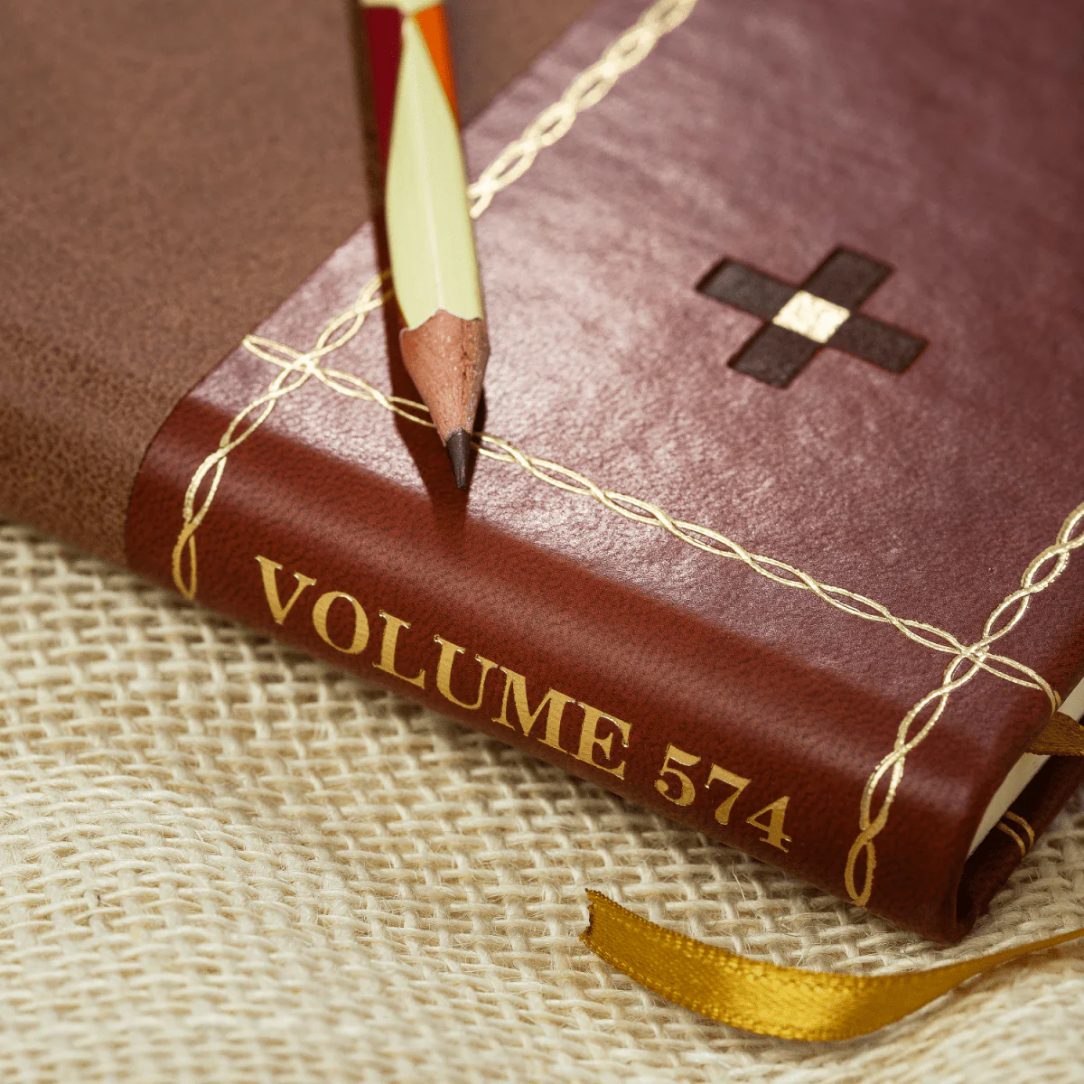 Blackwing Volume 574 Ledger Notebook - Image 9