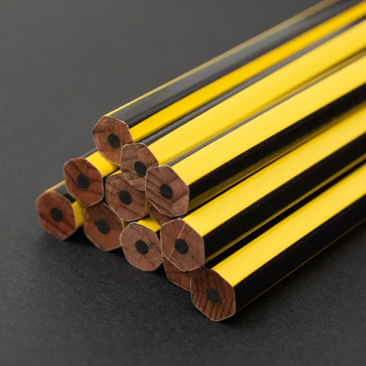 Blackwing Volume 651 (Set of 12) - Image 3