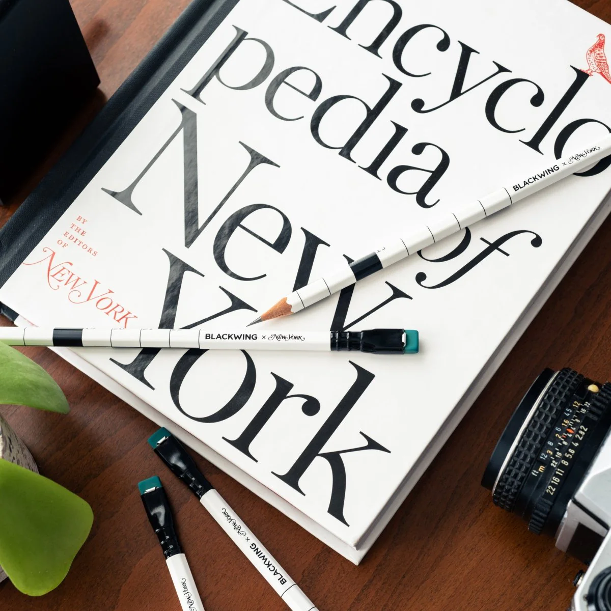 Blackwing x New York Magazine (Set of 12) - Image 5