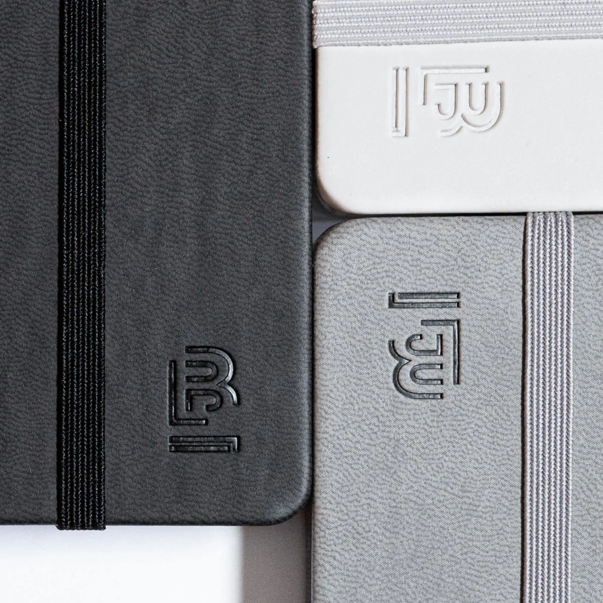 Medium Blackwing Slate Notebook - White - Image 4